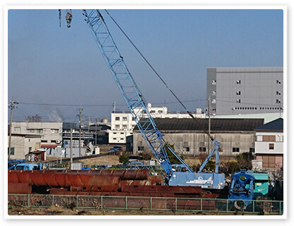 写真：津島工場